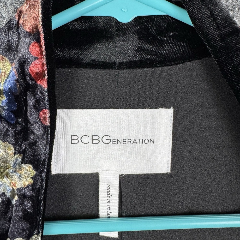 BCBGeneration Burnout Velvet Floral Jacket Medium Open Front Ruffle Bell Sleeve - Picture 8 of 11